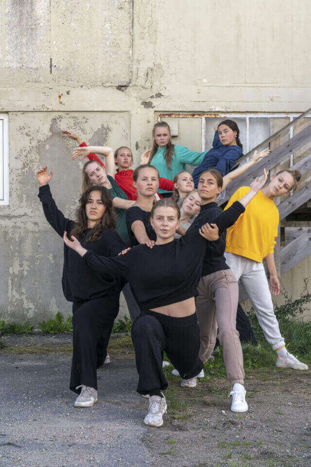 Østfold dansekompani for ungdom 2020. Foto: Melvin Østensen